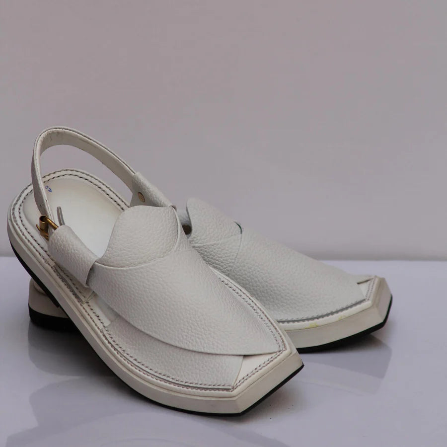 White Daanedar – Pure Leather Handmade Kaptaan Chappal
